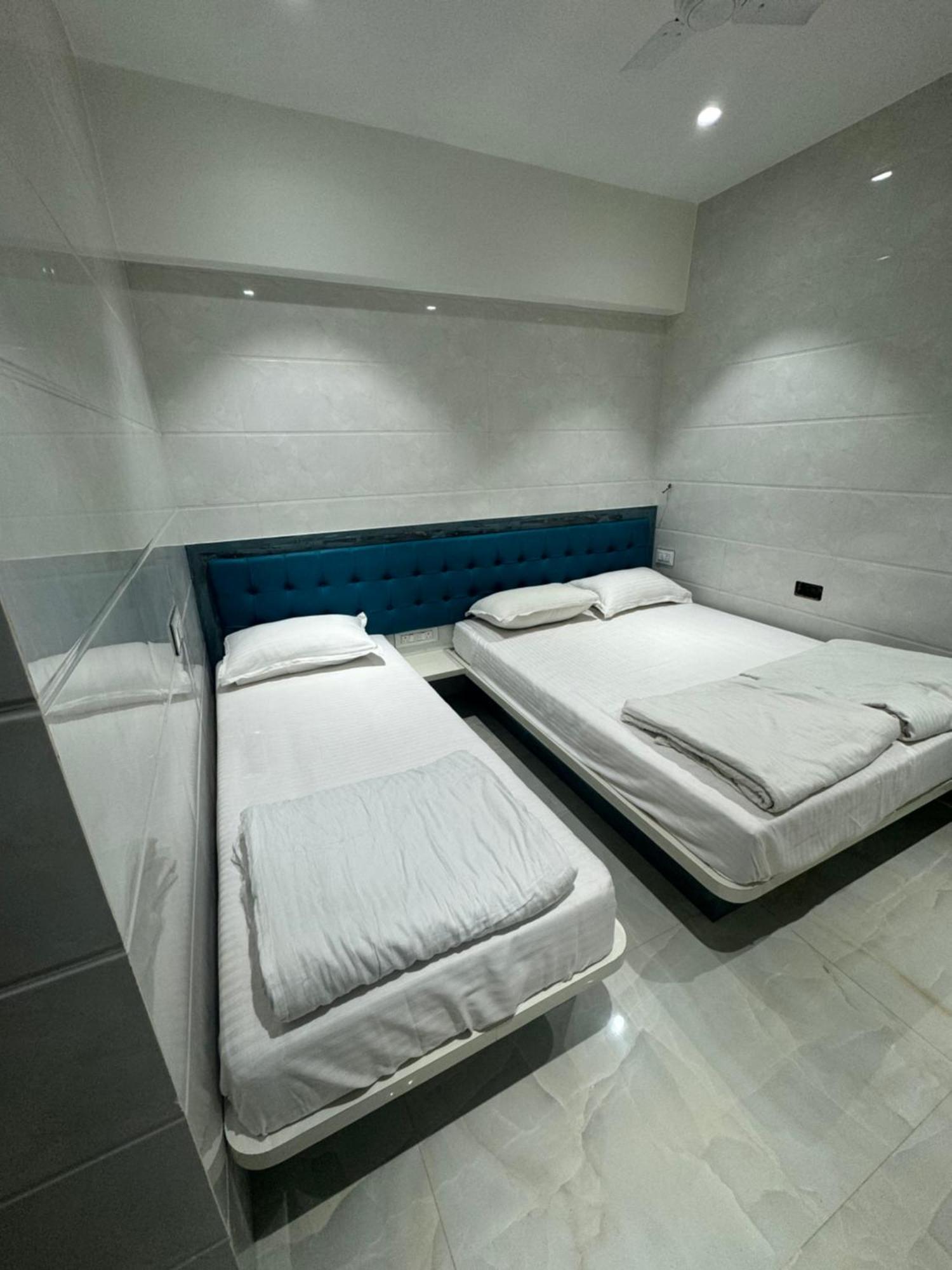 Backpackers Villa Mumbai Ngoại thất bức ảnh