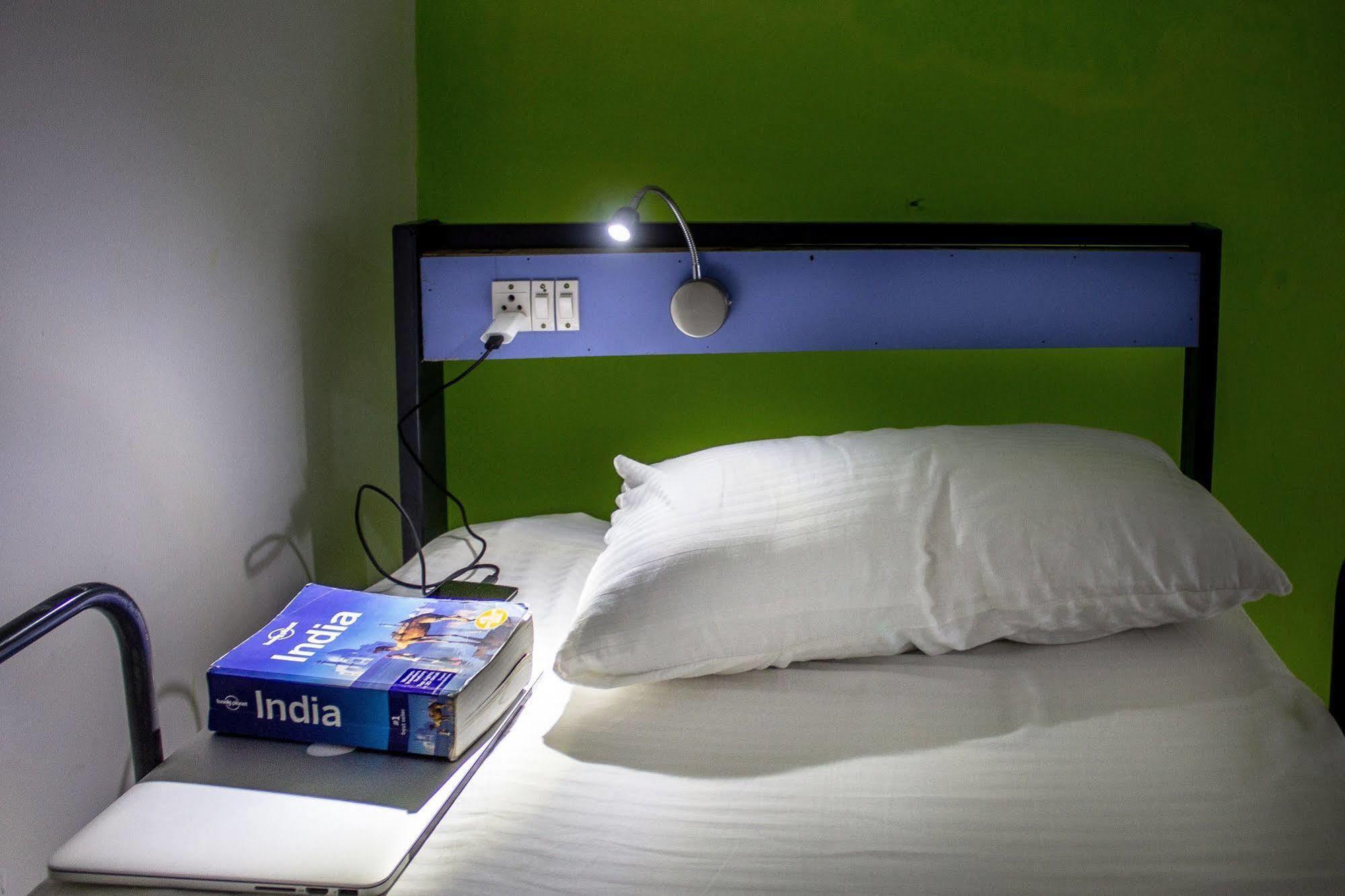 Backpackers Villa Mumbai Ngoại thất bức ảnh